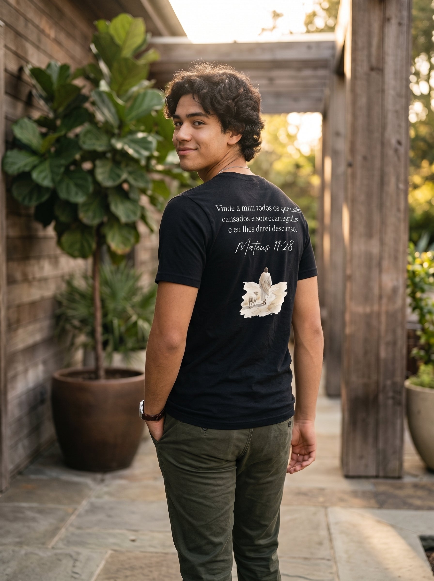 Camiseta Básica Premium Mateus 11:28