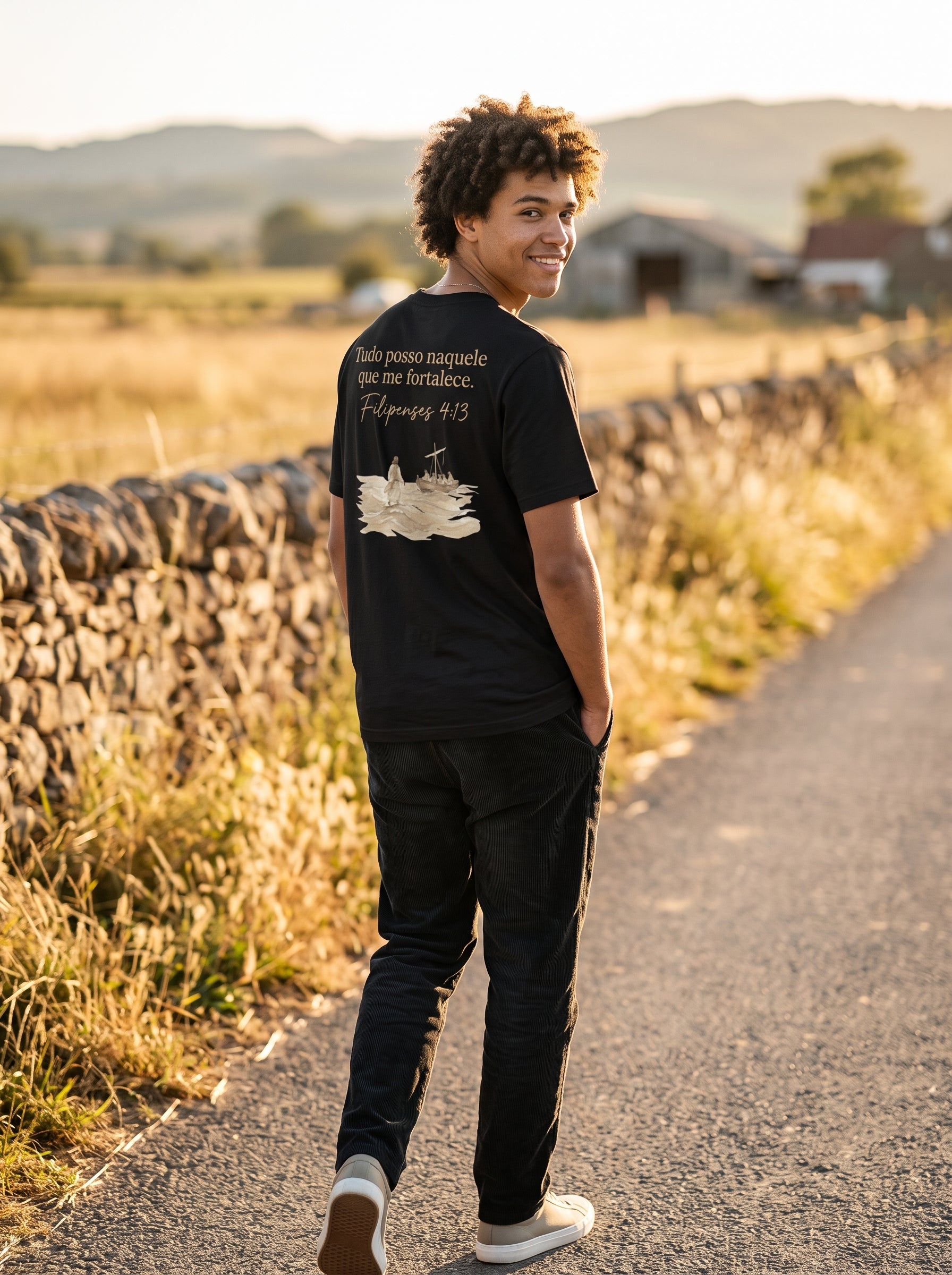 Camiseta Básica Premium Filipenses 4:13