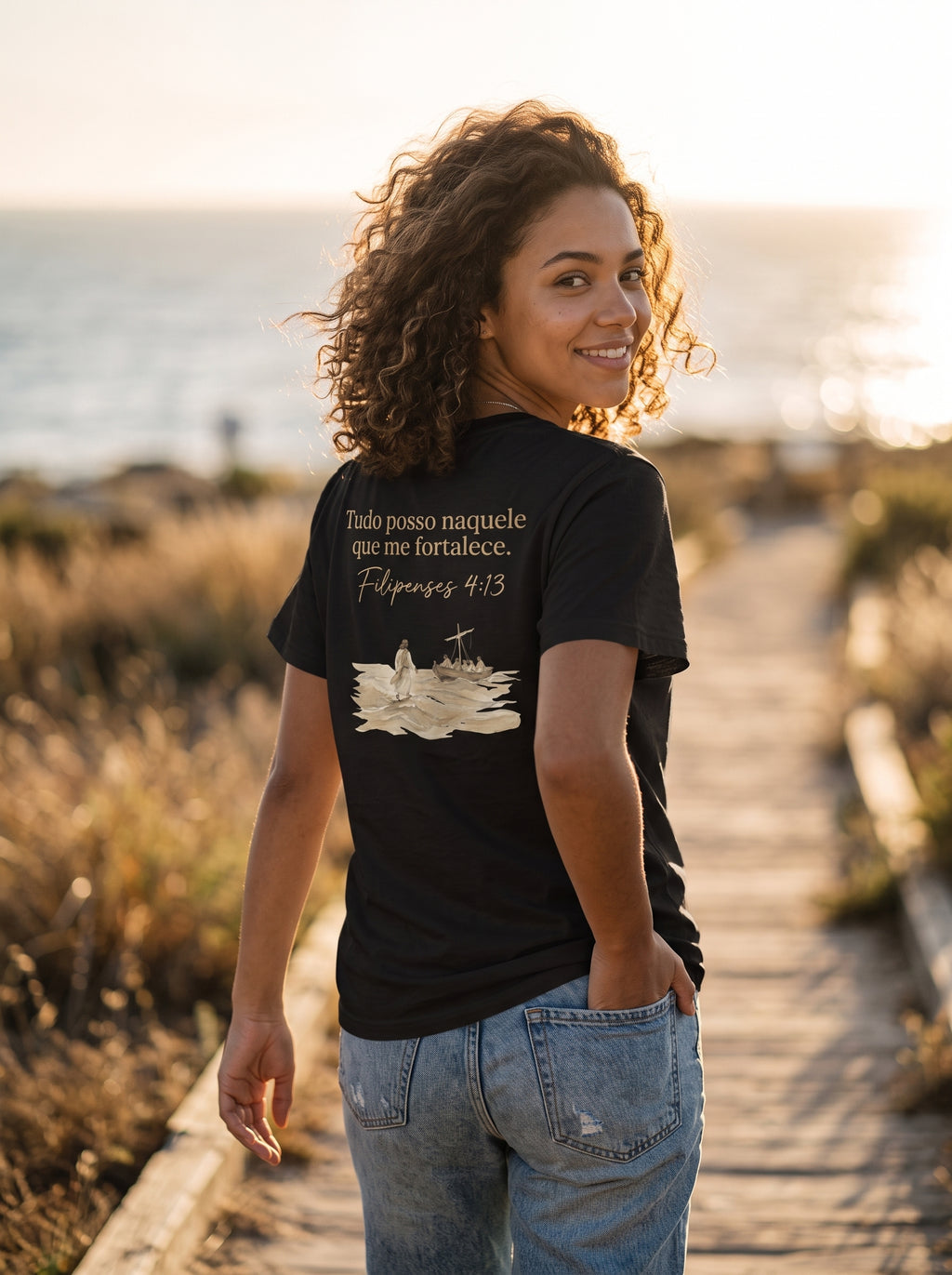 Camiseta Básica Premium Filipenses 4:13